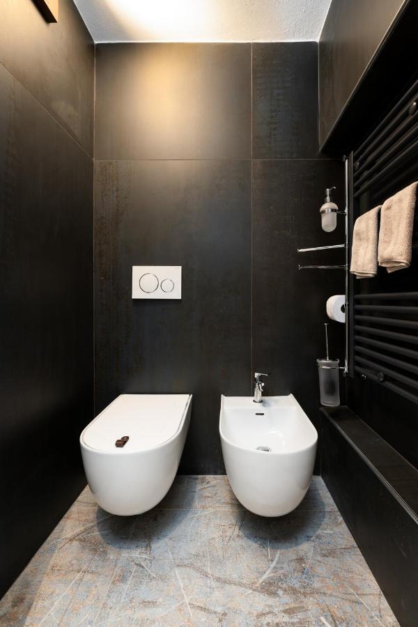 F1Rst Suite Apartment & Spa Флоренция Экстерьер фото