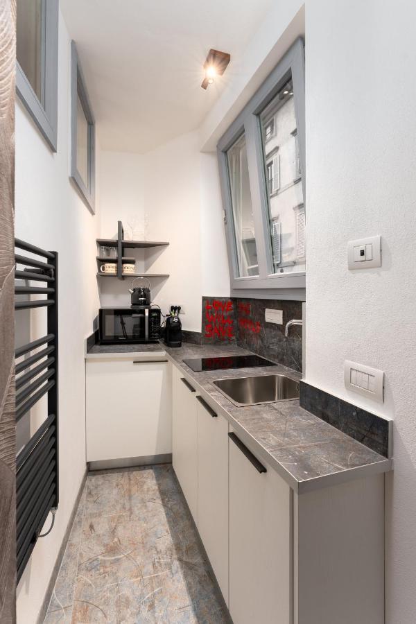F1Rst Suite Apartment & Spa Флоренция Экстерьер фото